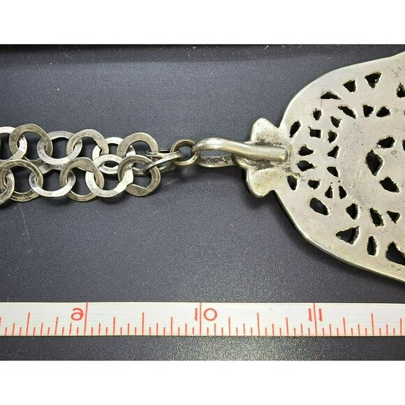 Hamsa Necklace Vintage Evil Eye Necklace Hamsa Hand of  Vintage Silver-Tone Hamsa Pendant Necklace With Openwork Design 16” HS225